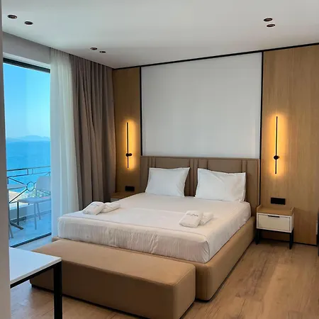 Blue Waves & Apartamento Sarandë